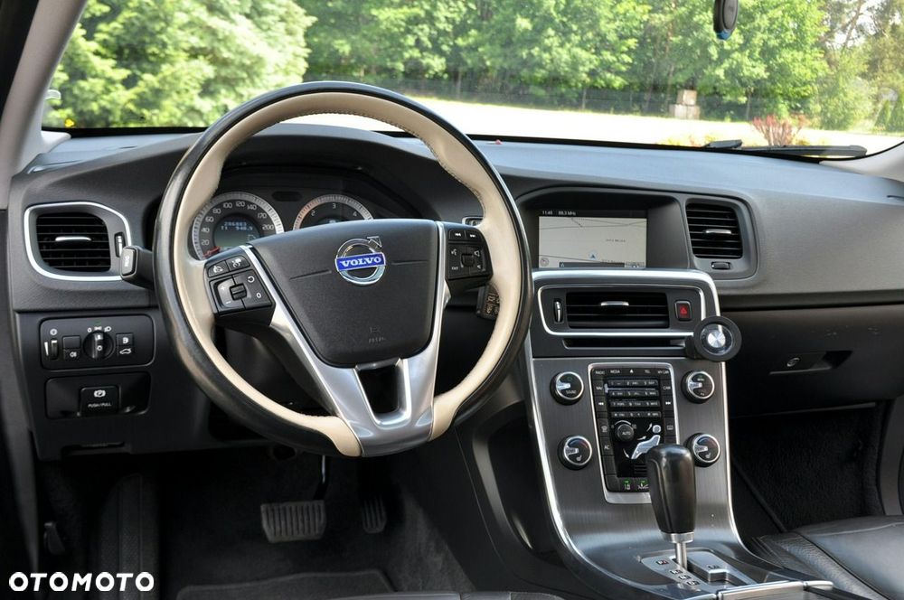 Volvo V60 - 31