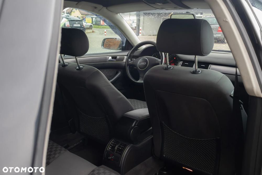 Audi A6 Avant 1.8T - 23