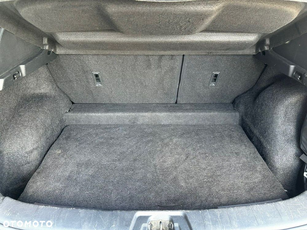 Nissan Qashqai - 17