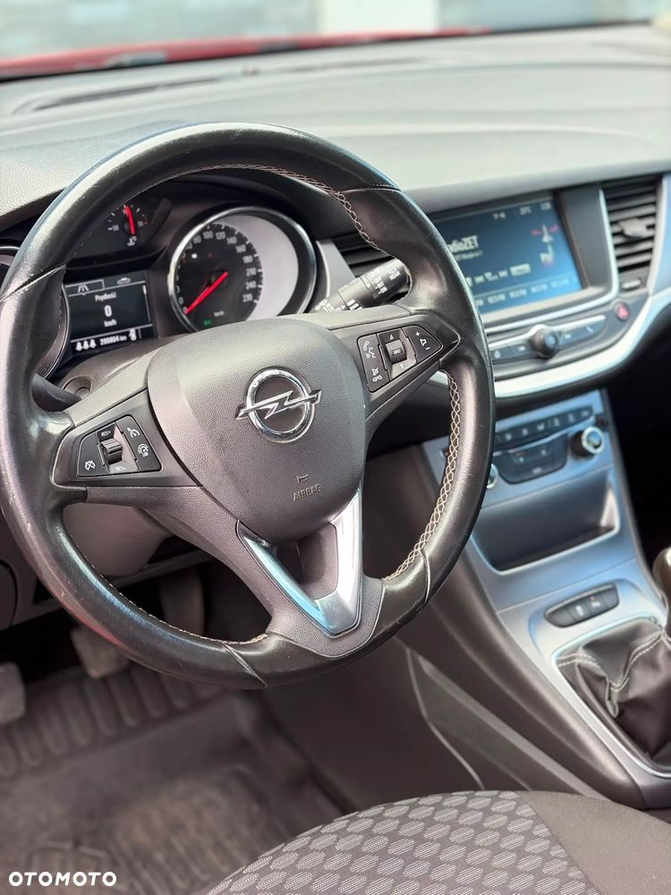Opel Astra 1.6 CDTI Elite S&S - 10