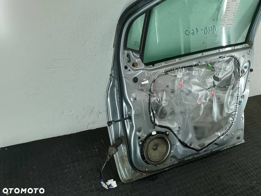 DRZWI PRZÓD PRAWY TOYOTA YARIS II 1F8 - 5