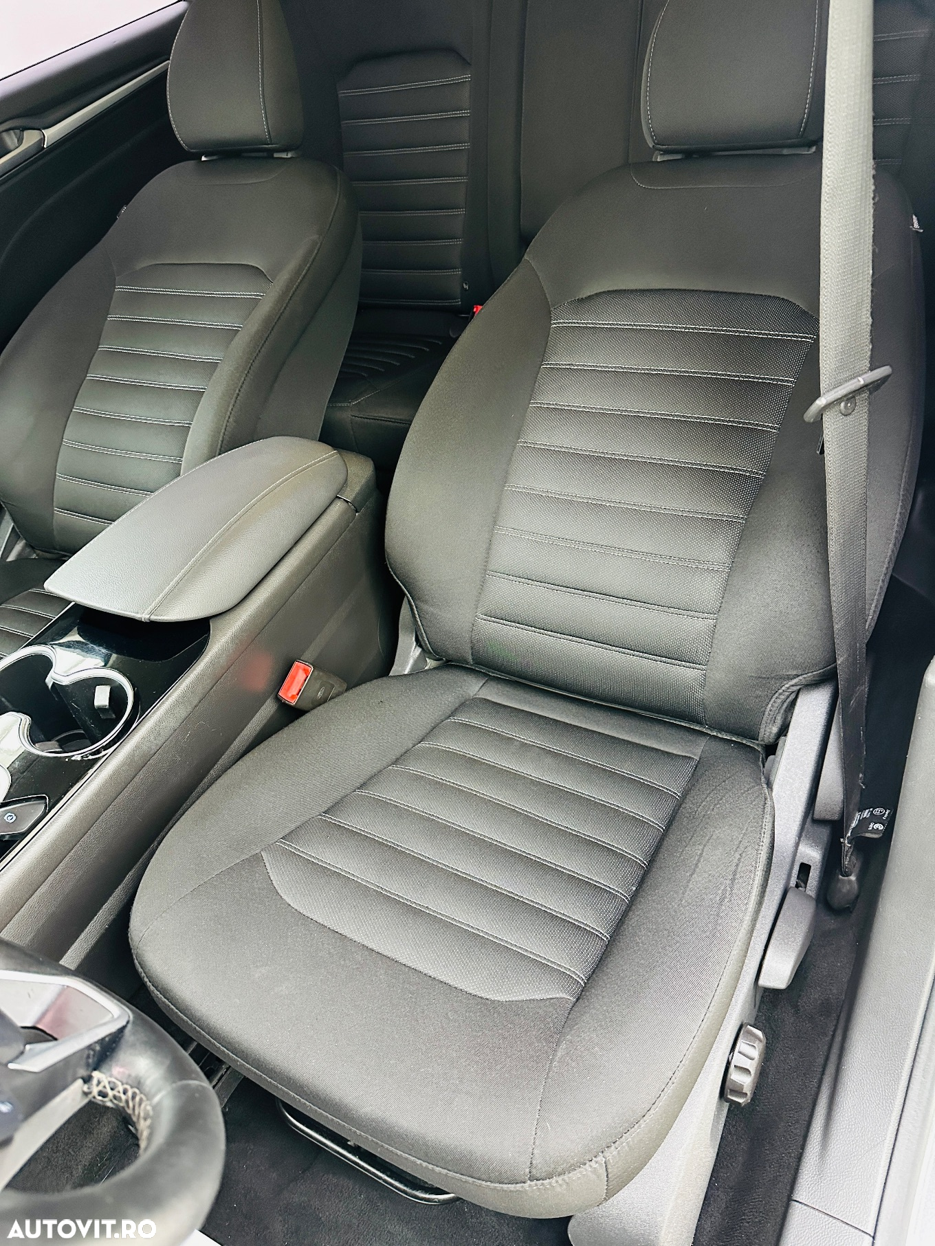 Ford Mondeo - 19