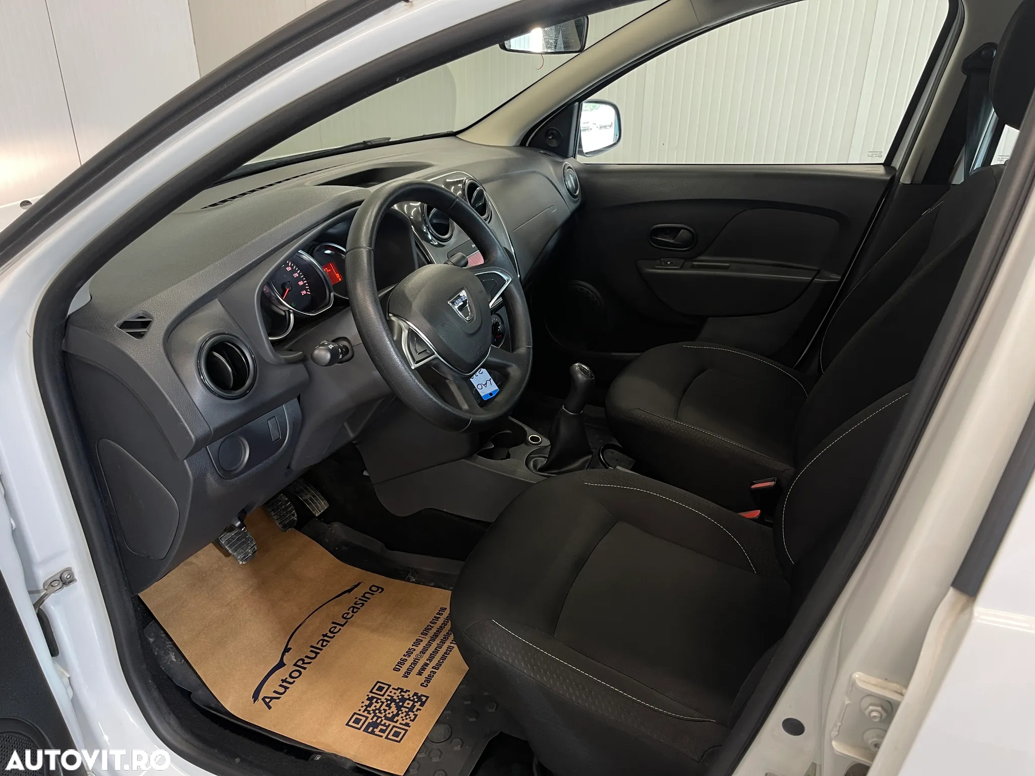 Dacia Logan 1.0 SCe Laureate - 5