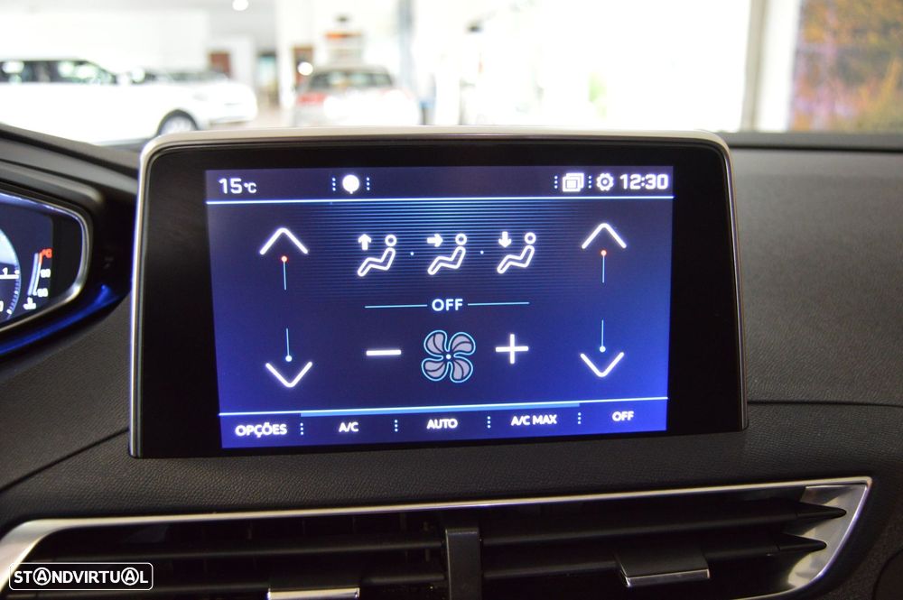 Peugeot 5008 1.2 PureTech Allure EAT6 - 41