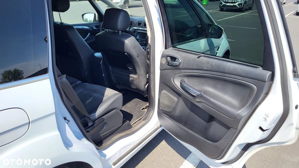 Ford S-Max 2.0 TDCi DPF Titanium MPS6 - 24