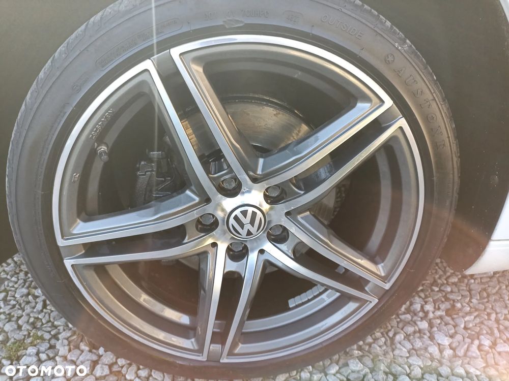 Volkswagen Scirocco 2.0 TDI - 29