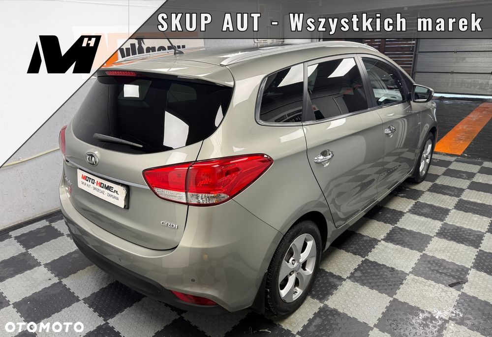 Kia Carens - 6