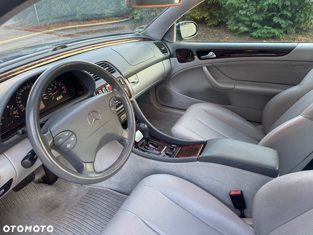 Mercedes-Benz CLK - 15