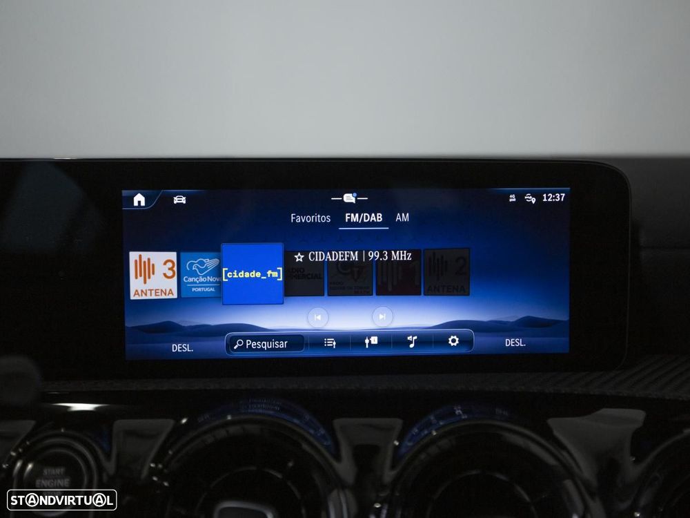 Mercedes-Benz A 250 e - 21