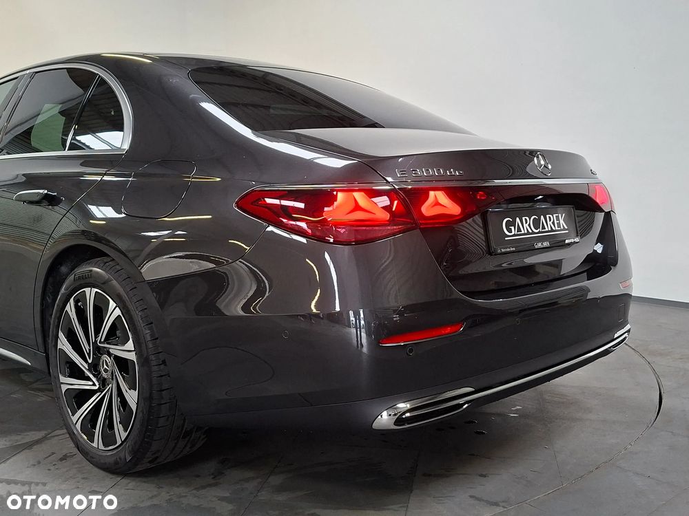 Mercedes-Benz Klasa E 300 de PHEV 4-Matic AMG 9G-Tronic - 5