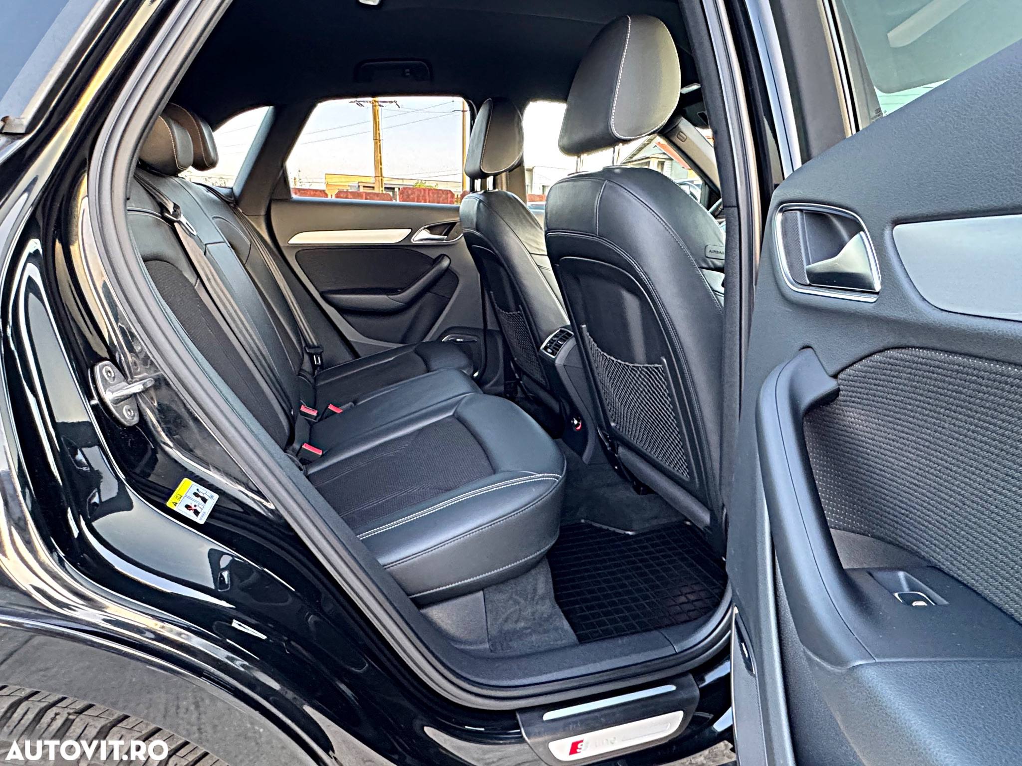 Audi Q3 2.0 35 TDI S tronic - 21