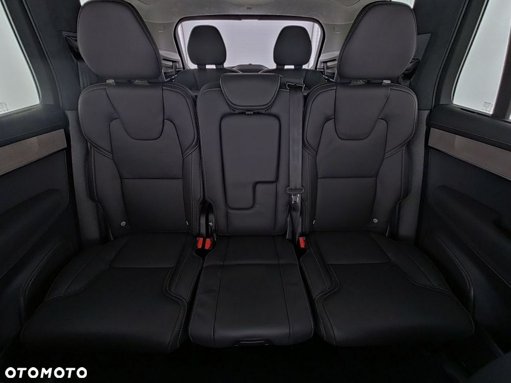 Volvo XC 90 T8 AWD Plug-In Hybrid Ultra Bright 7os - 13