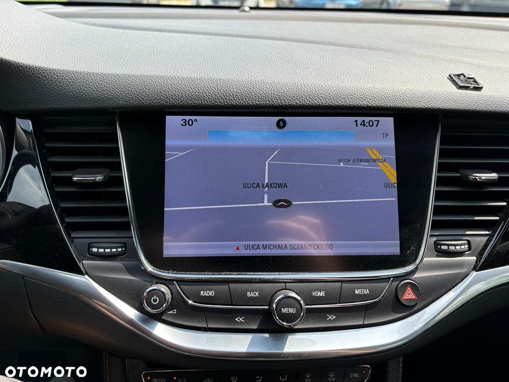 Opel Astra 1.6 BiTurbo D (CDTI) Start/Stop Innovation - 24