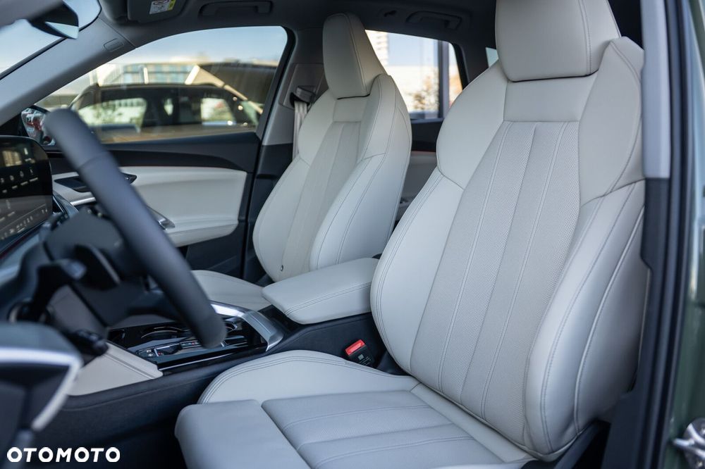 Audi Q5 e-Hybrid 220 kW Quattro S tronic - 12