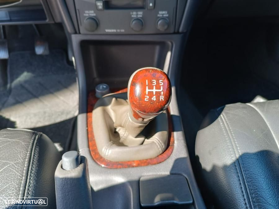 Volvo S40 1.9 D CR - 11