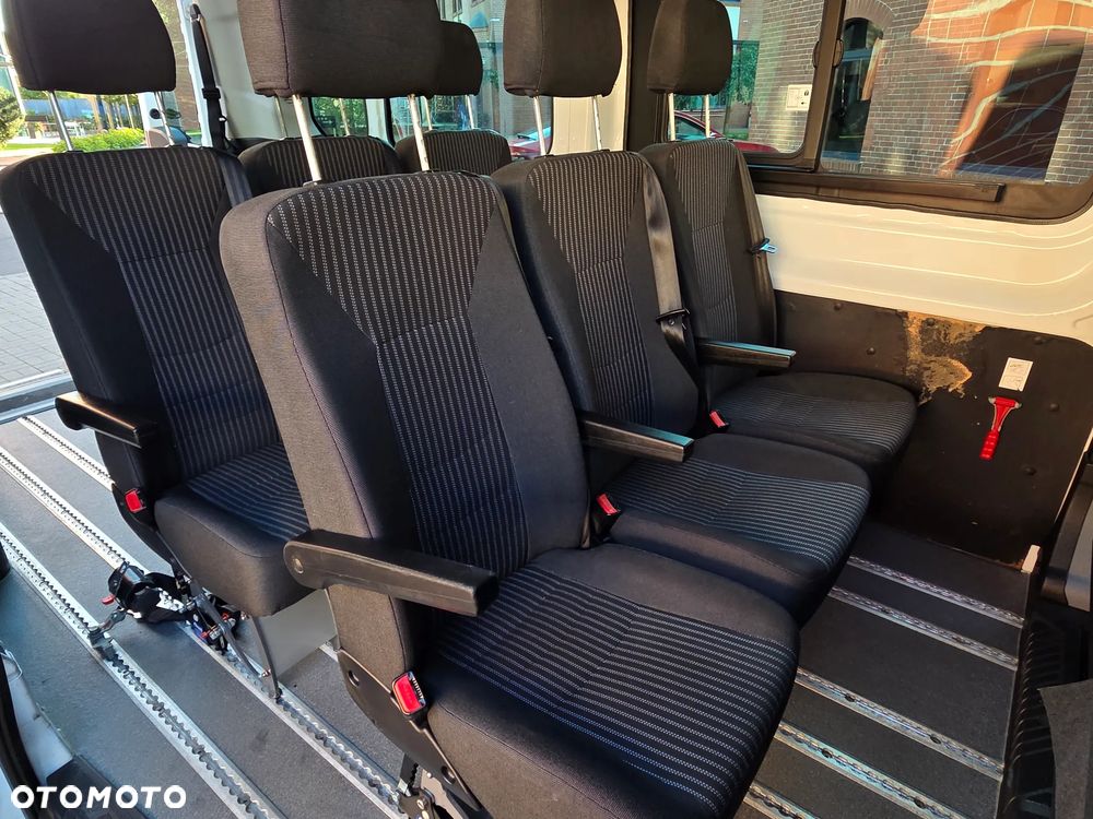 Ford Transit - 24
