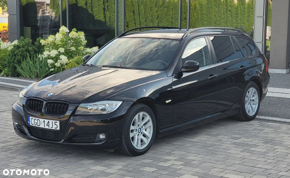 BMW Seria 3 318i Edition Exclusive - 6