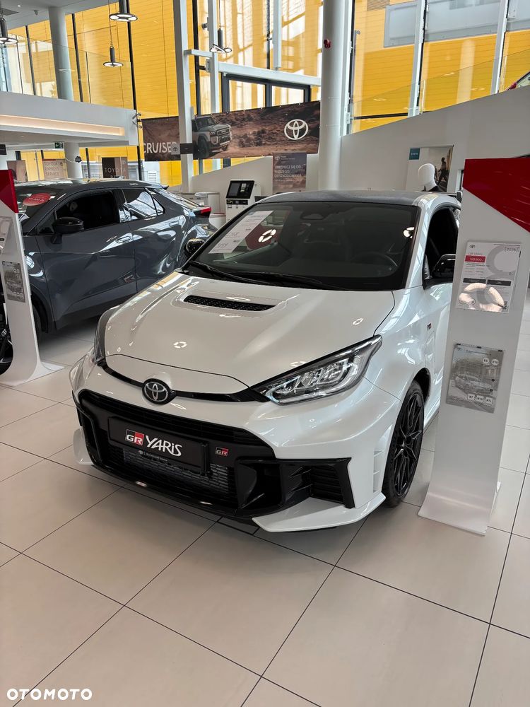 Toyota GR Yaris 1.6 Aero Performance - 4