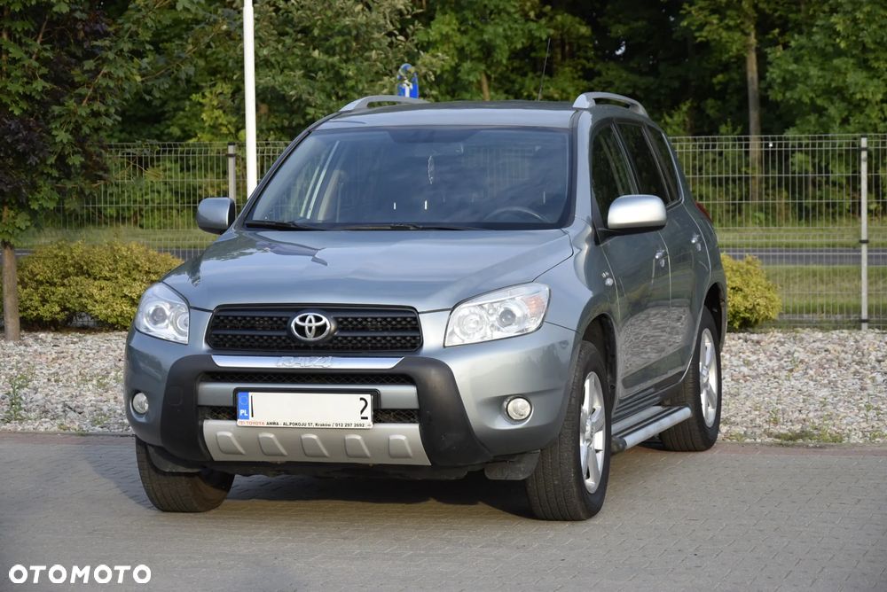 Toyota RAV4 2.2 D-4D Sol - 11