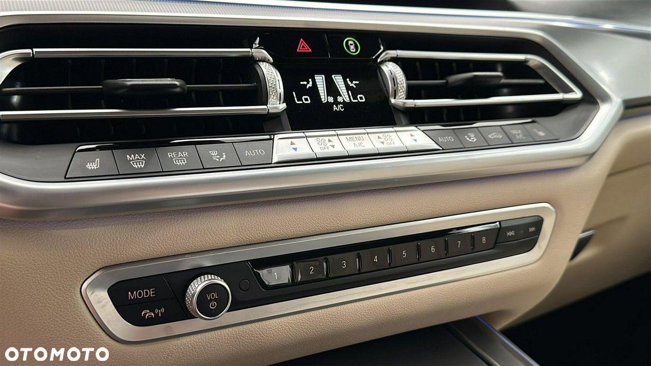 BMW X5 - 22