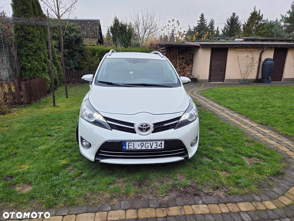 Toyota Verso 1.6 D-4D Prestige 7os - 2
