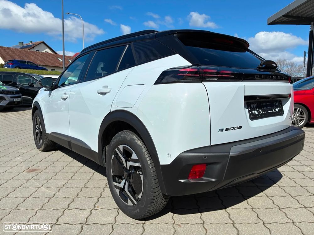 Peugeot e-2008 54 kWh GT - 4