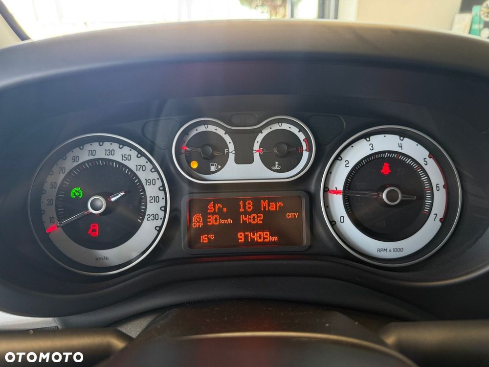 Fiat 500L - 29