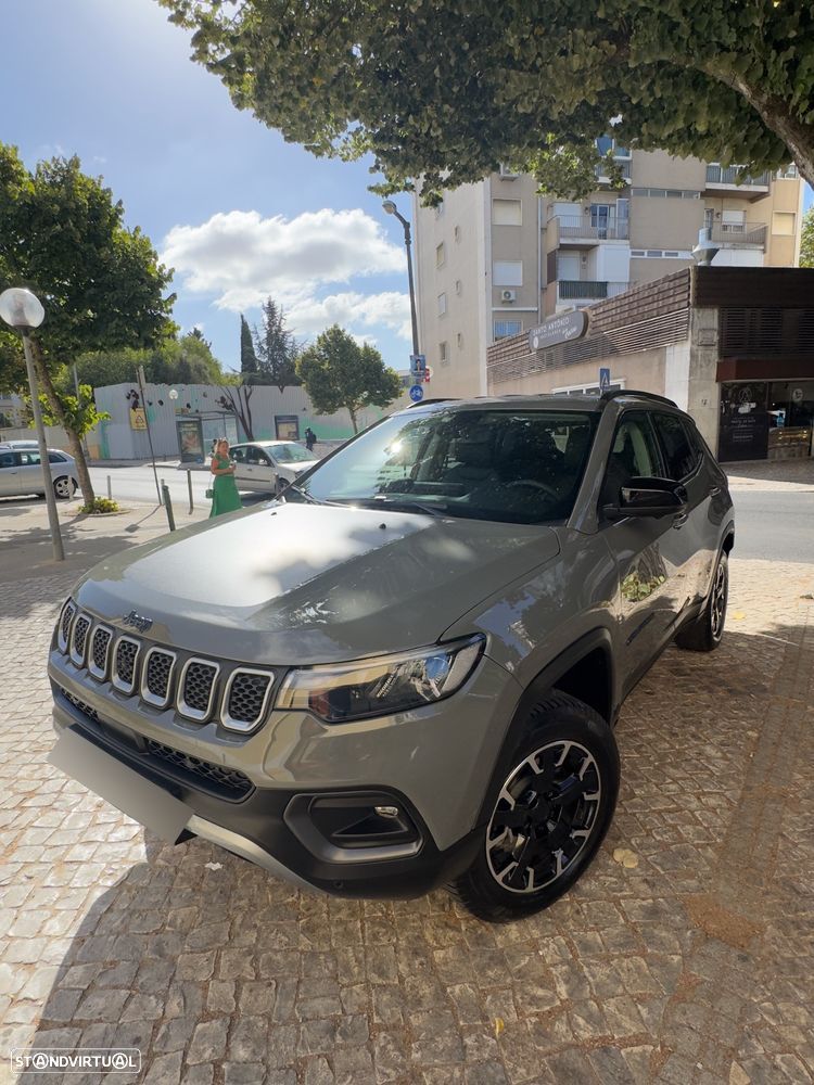 Jeep Compass 1.3 TG Upland - 1