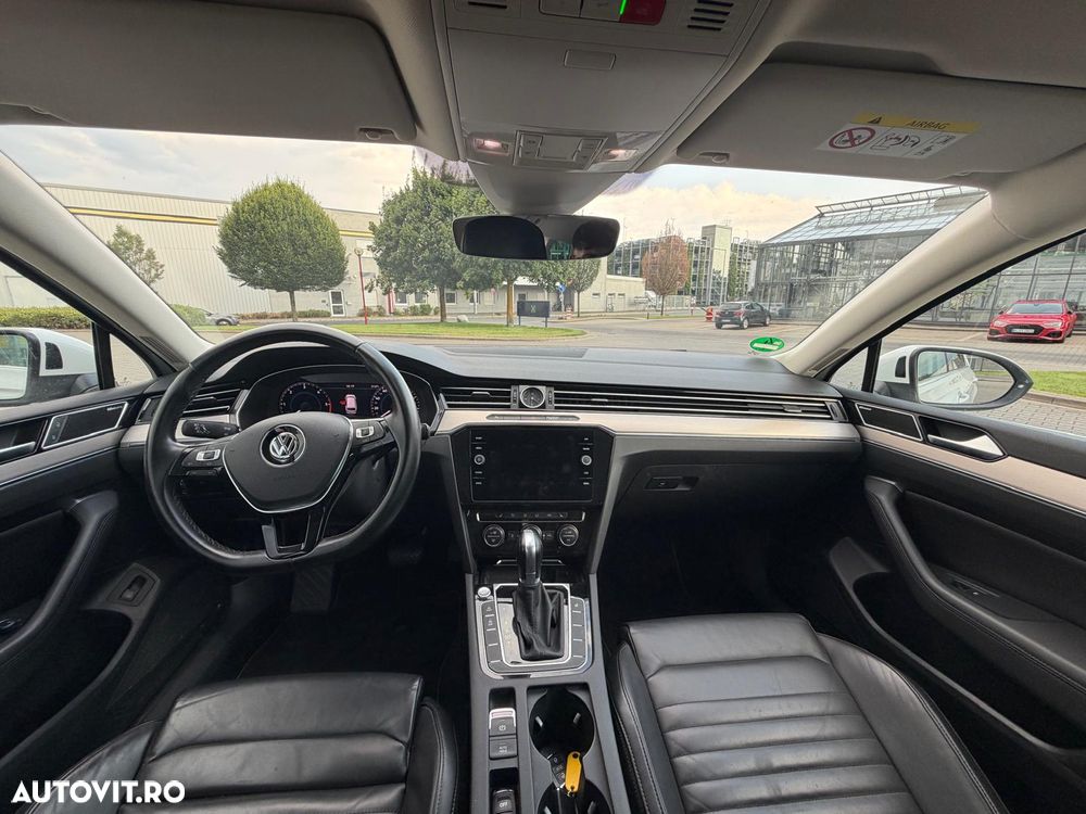 Volkswagen Passat 2.0 TDI DSG R Executive - 8