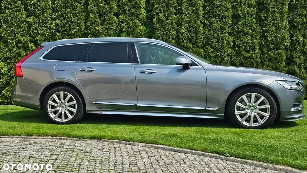 Volvo V90 D4 AWD Inscription - 3