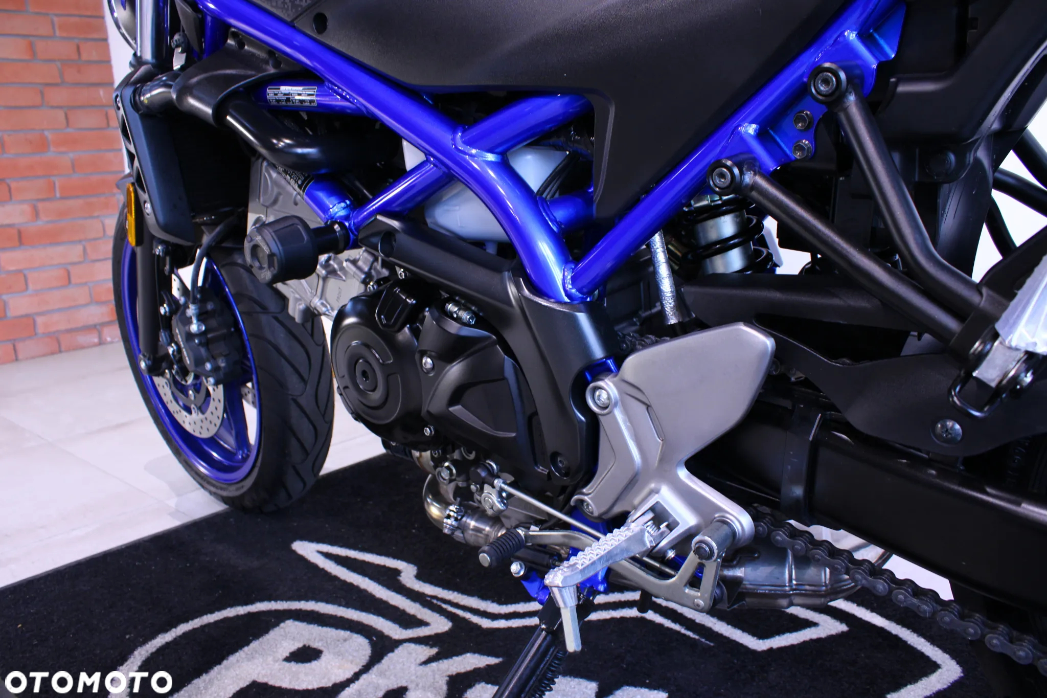 Suzuki SV - 29
