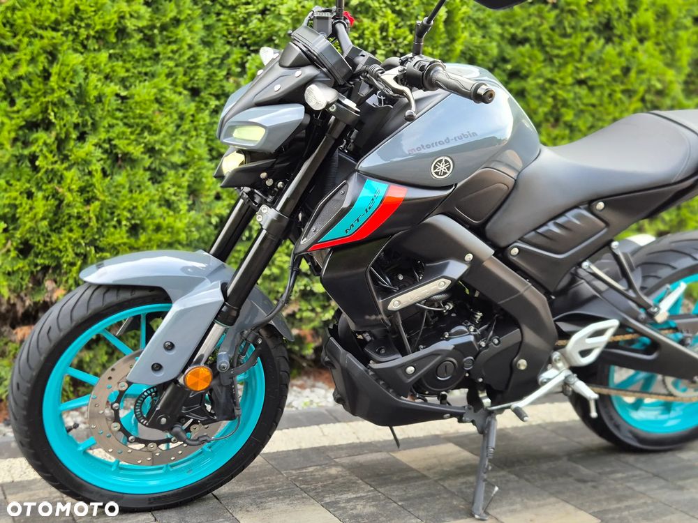 Yamaha MT - 16