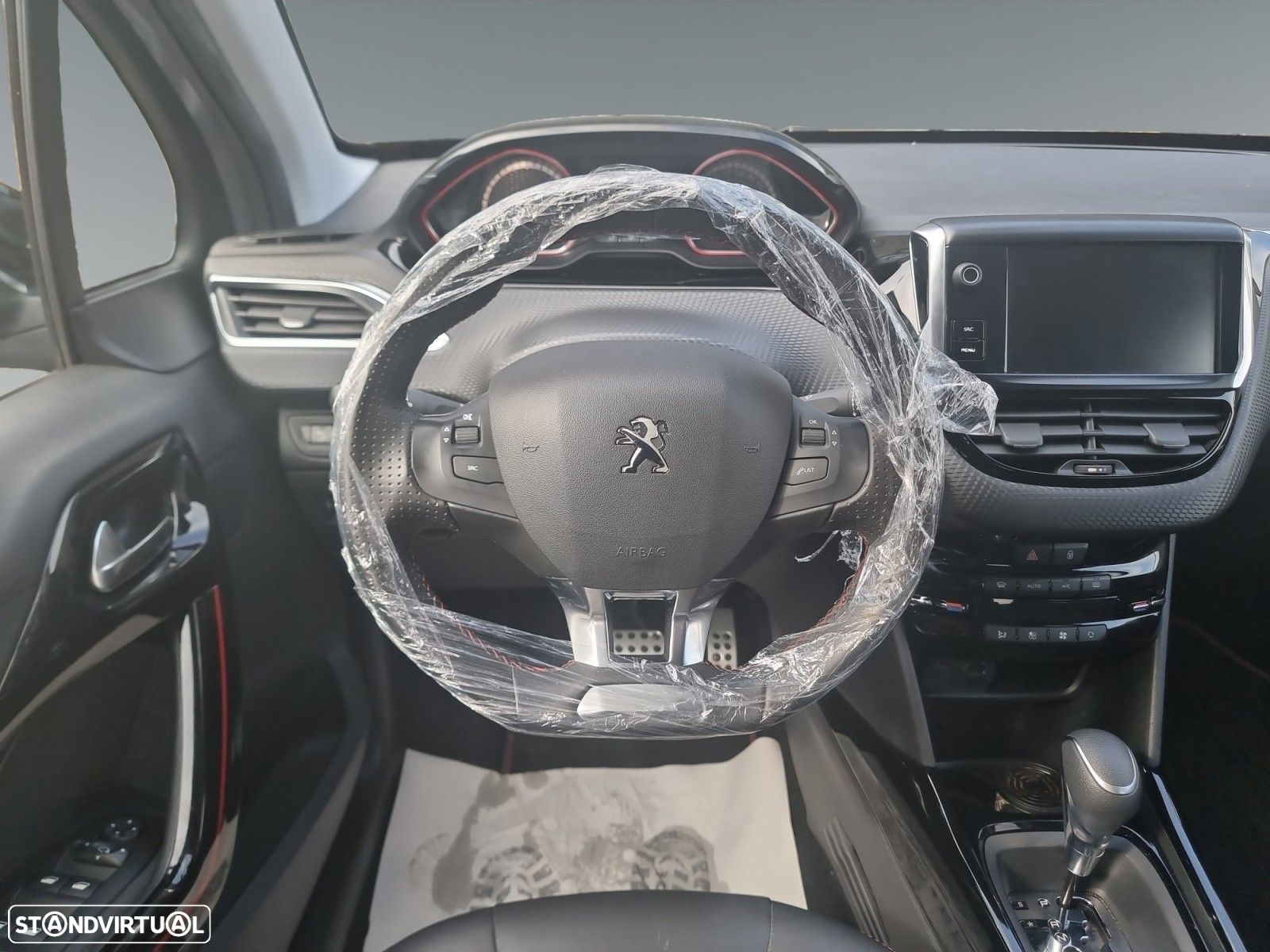 Peugeot 2008 1.5 BlueHDi GT Line EAT6 - 12