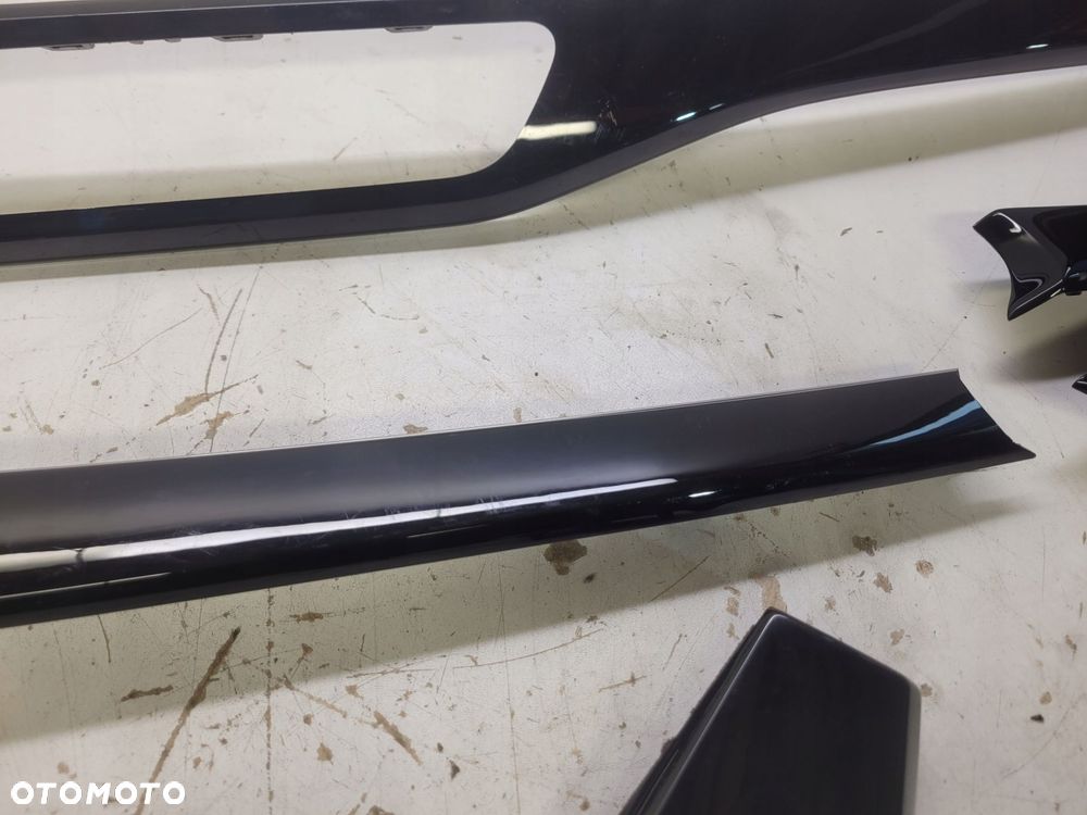 LISTWY DEKORY DEKOR PIANO BLACK AUDI A4 B9 A5 8W1 - 9
