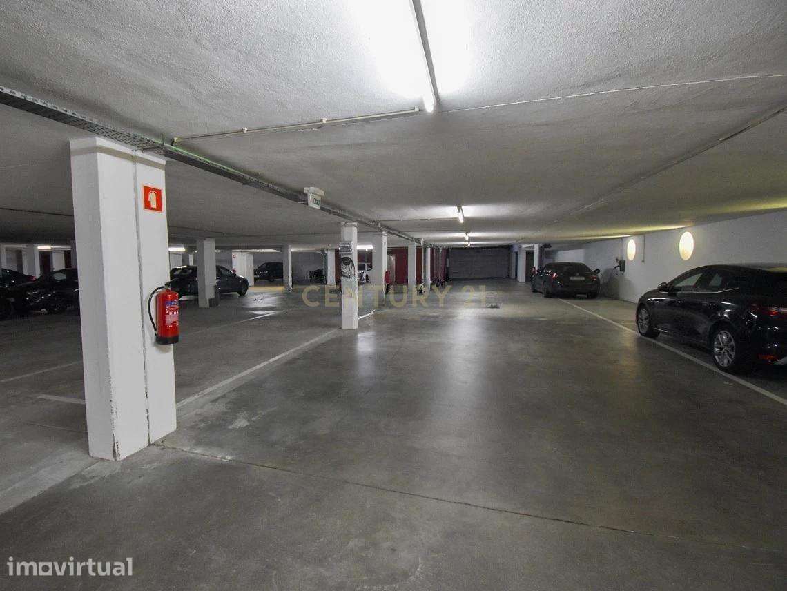 T3 + 1 - Apartamento Condomínio Fechado | Jardins das Camélias - Grande imagem: 5/27