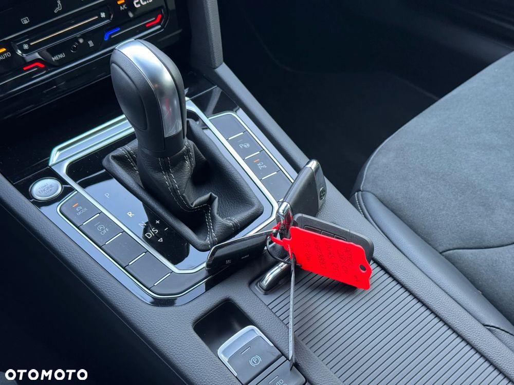 Volkswagen Arteon 2.0 TSI OPF 4Motion DSG R-Line - 39