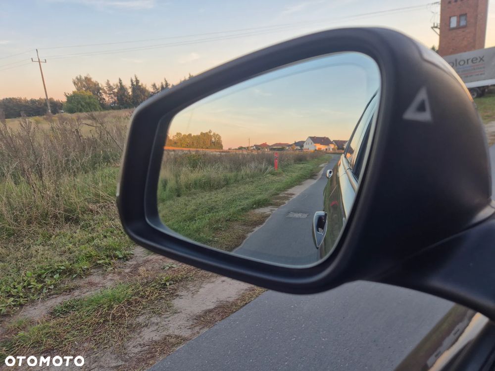 BMW Seria 3 - 30