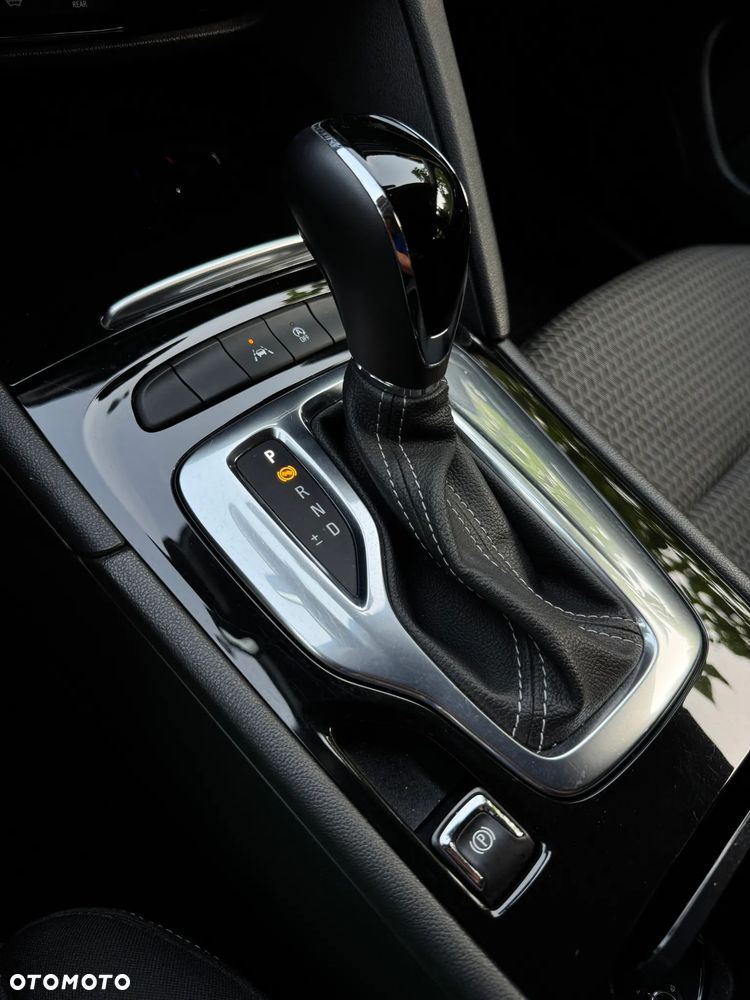 Opel Insignia 2.0 CDTI Elegance S&S - 19