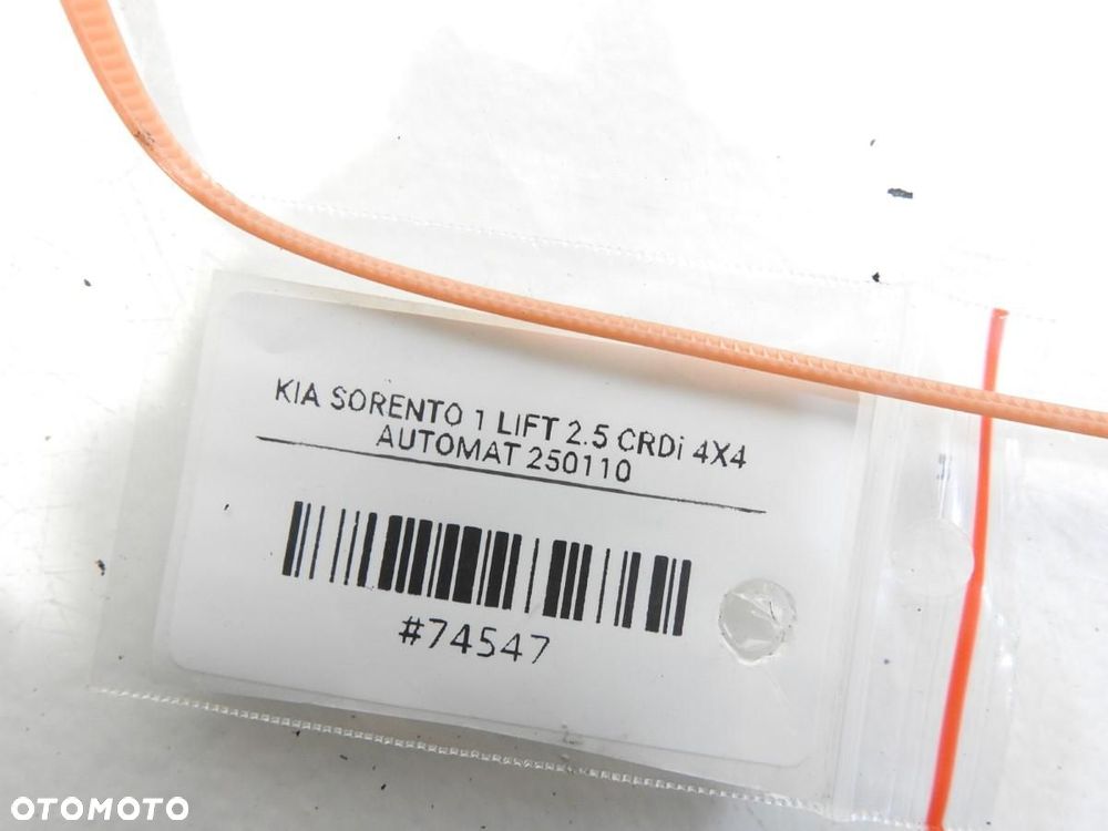 ZAWIAS ZAWIASY DRZWI LEWY TYŁ 3D KIA SORENTO I - 4