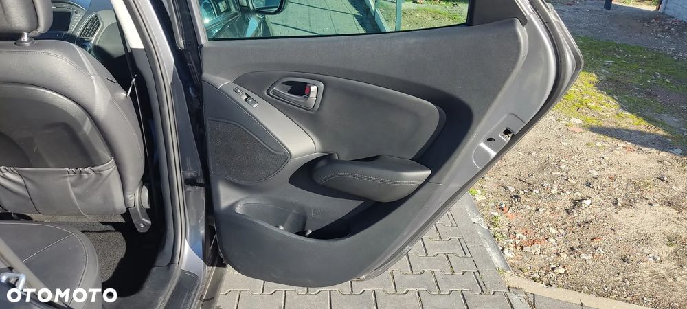 Hyundai ix35 blue 1.6 2WD Finale Gold - 27