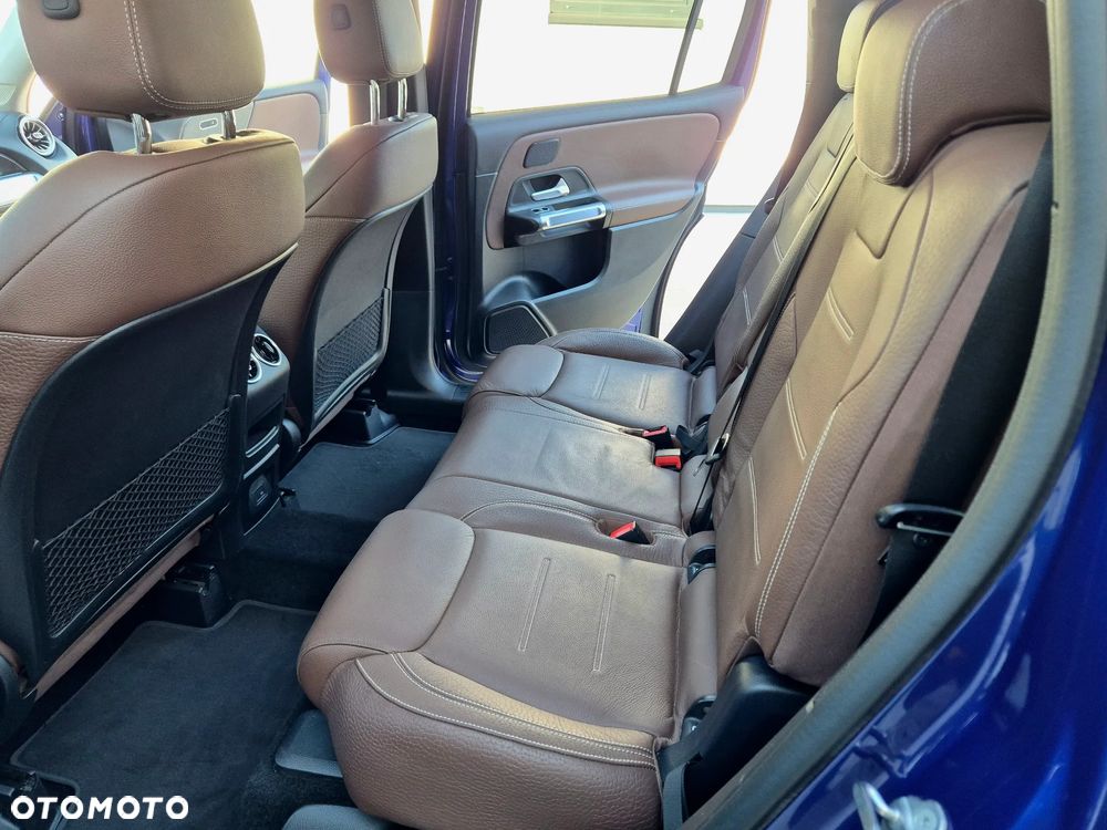 Mercedes-Benz GLB 220 d 4-Matic AMG Line 8G-DCT - 23