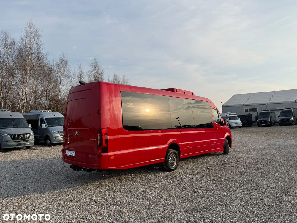 Mercedes-Benz Sprinter 519 - 5