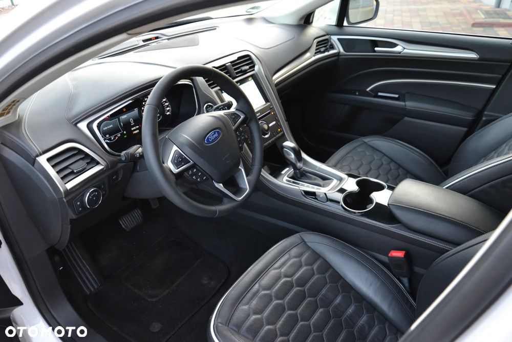 Ford Mondeo 2.0 TDCi Bi-Turbo PowerShift-Aut Vignale - 16