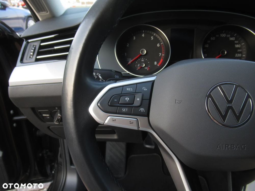 Volkswagen Passat 1.5 TSI EVO Business DSG - 13