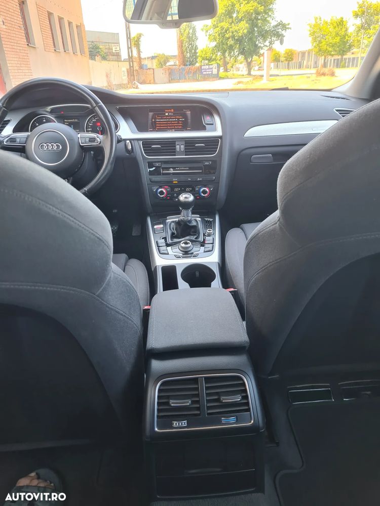 Audi A4 2.0 TDI DPF Ambition - 12