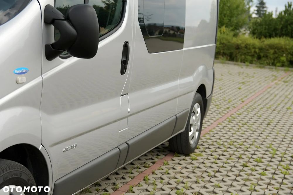 Renault Trafic - 13