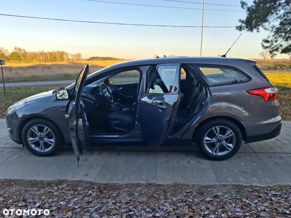 Ford Focus 1.0 EcoBoost Trend - 19