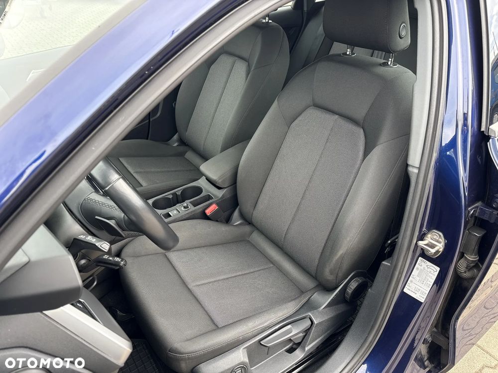 Audi A3 Sportback 30 TDI S tronic - 11
