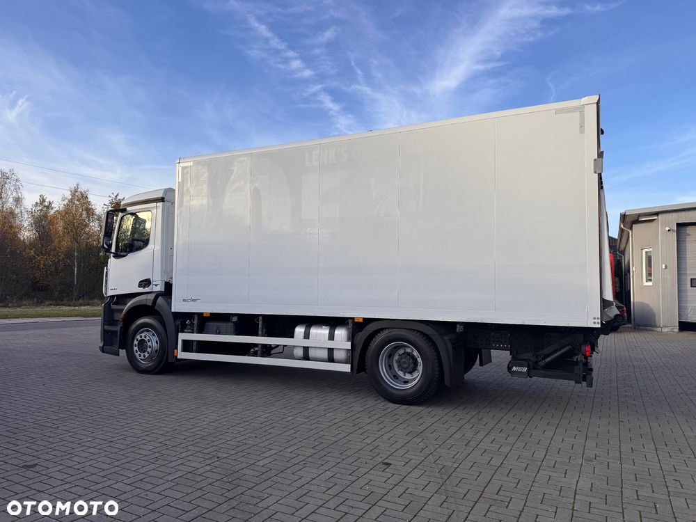 Mercedes-Benz Antos - 4