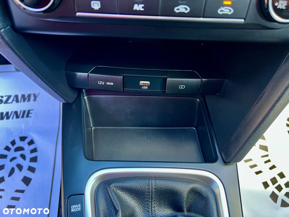 Kia Ceed 1.6 CRDi SCR L - 39